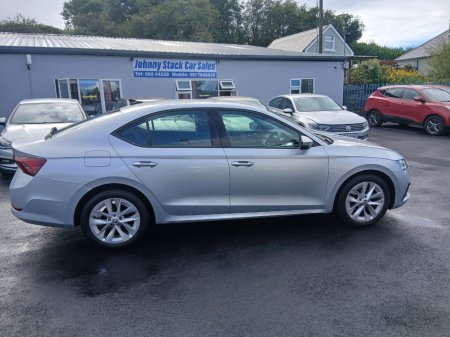 2022 Skoda Octavia AMBITION 2.0 TDI 115HP 5DR