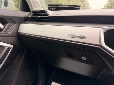 2019 Audi Q3 - photo 11