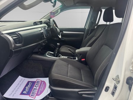 2020 Toyota Hilux - photo 14