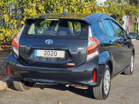 2020 Toyota Aqua - photo 11