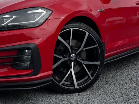 2018 Volkswagen Golf - photo 17