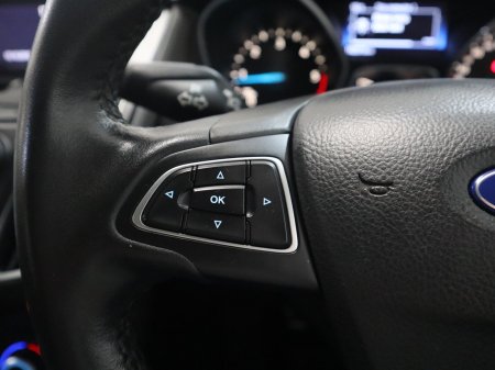 2016 Ford Focus - photo 12