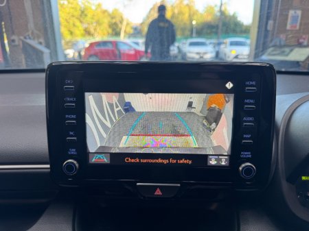 2021 Toyota Yaris - photo 10