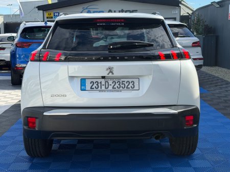 2023 Peugeot 2008 - photo 8