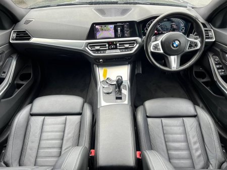 2021 BMW 3-Series - photo 10