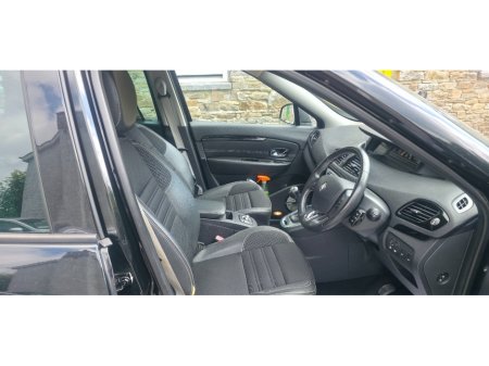 2015 Renault Grand Scenic - photo 8