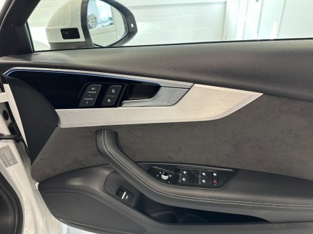 2021 Audi A4 - photo 25