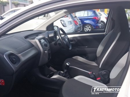 2016 Toyota Aygo - photo 4