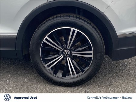 2023 Volkswagen Tiguan - photo 9