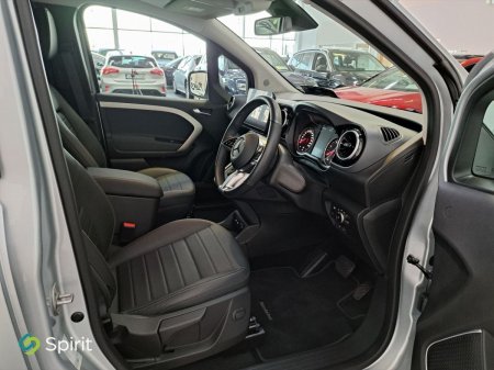 2025 Mercedes-Benz T-Class - photo 20