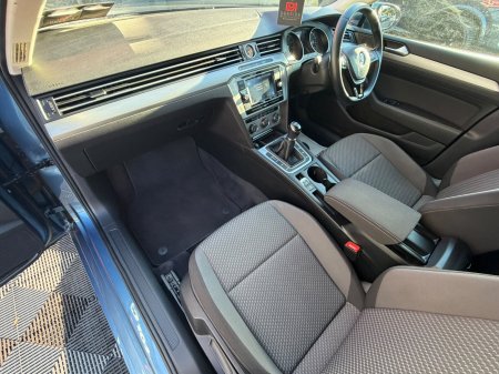2018 Volkswagen Passat - photo 20