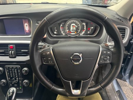 2018 Volvo V40 - photo 7