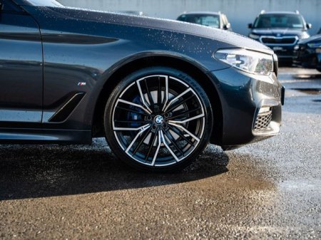 2018 BMW 5-Series - photo 6