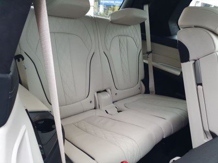 2021 BMW X7 - photo 26