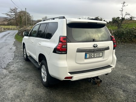 2021 Toyota Land Cruiser - photo 4
