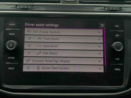 2022 Volkswagen Tiguan - photo 24