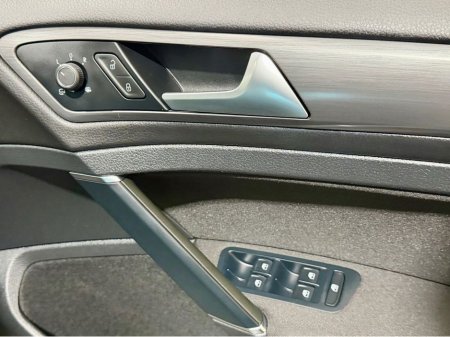2018 Volkswagen Golf - photo 7
