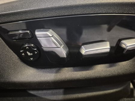2021 BMW 5-Series - photo 10