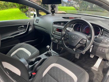 2017 Kia Ceed - photo 14