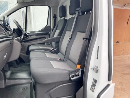 2023 Ford Transit Custom - photo 25