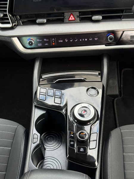 2023 Kia Sportage - photo 20