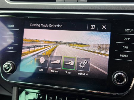 2019 Skoda Superb - photo 39