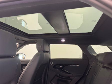 2026 Land Rover Range Rover Evoque - photo 9
