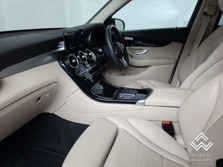 2022 Mercedes-Benz GLC - photo 13