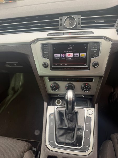 2015 Volkswagen Passat - photo 16
