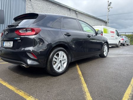2021 Kia Ceed - photo 7