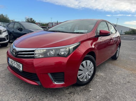 2014 Toyota Corolla - photo 2