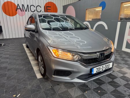 2020 Honda Grace 2020 HONDA GRACE HYBRID 1.5 AUTOMATIC / REVERSE CAMERA / CRUISE CONTROL