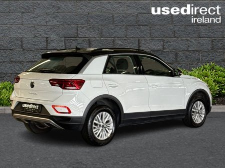 2022 Volkswagen T-Roc - photo 2