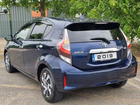 2019 Toyota Aqua - photo 4