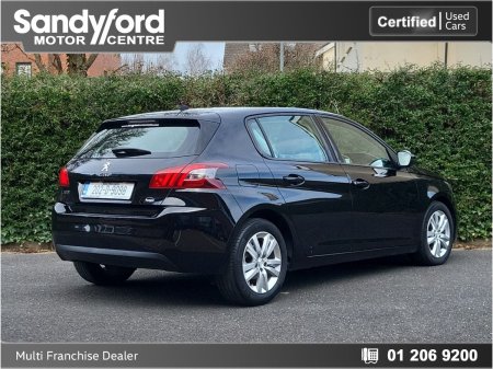 2020 Peugeot 308 - photo 2