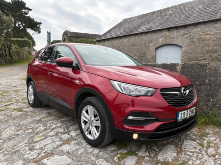 2021 Opel Grandland X - photo 2