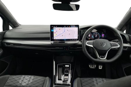 2026 Volkswagen Golf - photo 10
