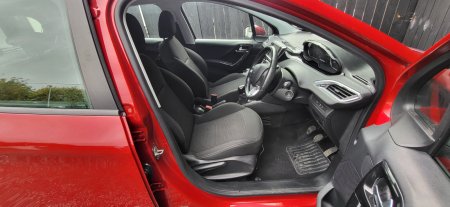 2017 Peugeot 208 - photo 14