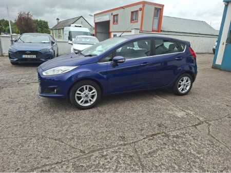 2017 Ford Fiesta - photo 3