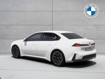 2027 BMW i3 - photo 2
