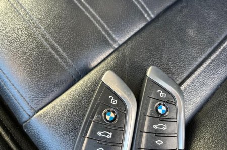 2021 BMW 3-Series - photo 22