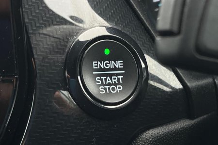 2020 Ford Fiesta - photo 28