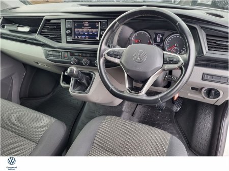 2021 Volkswagen Transporter - photo 2
