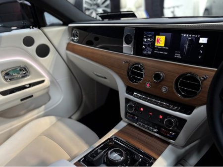 2024 Rolls-Royce Ghost - photo 38