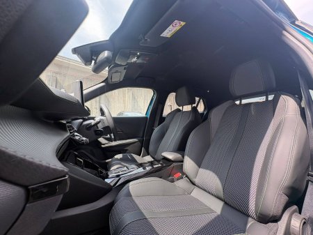 2025 Peugeot 2008 - photo 14