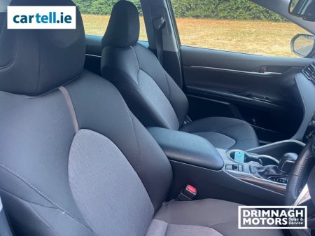 2019 Toyota Camry - photo 9