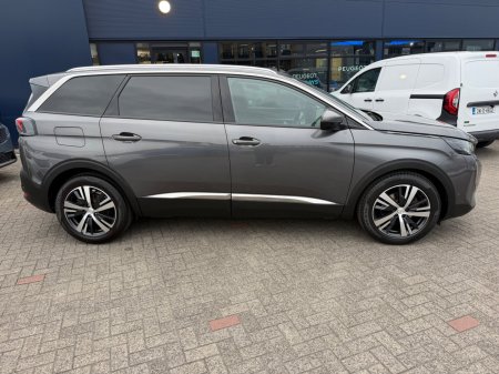 2021 Peugeot 5008 - photo 3