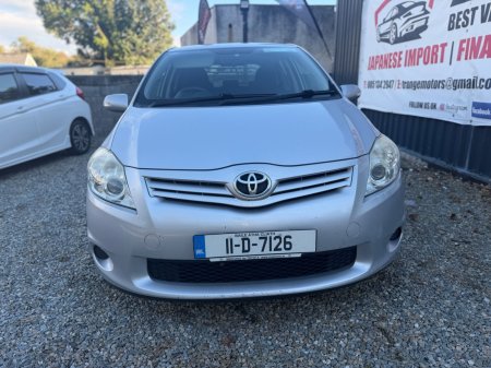2011 Toyota Auris - photo 2