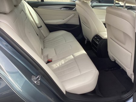 2017 BMW 5-Series - photo 15
