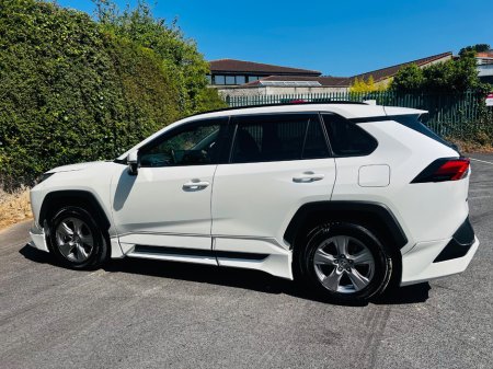 2022 Toyota RAV4 - photo 9